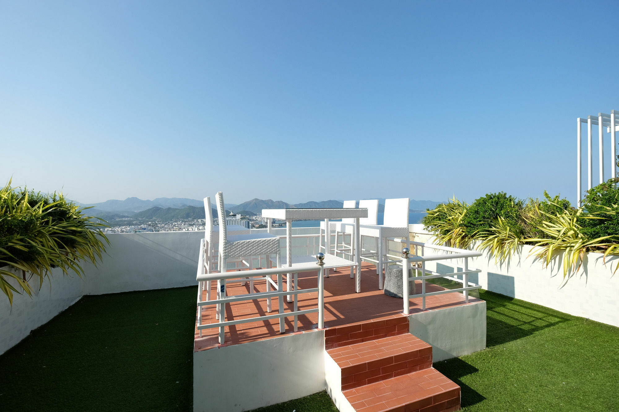 Ocean View Apartments Nha Trang Exterior photo